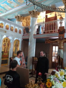Праздник со святынями Праздник со святынями