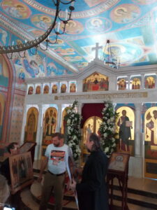 Праздник со святынями Праздник со святынями