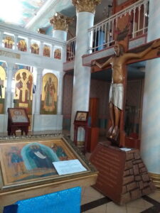 Праздник со святынями Праздник со святынями