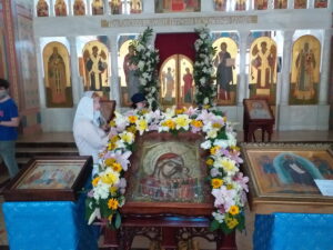 Праздник со святынями Праздник со святынями